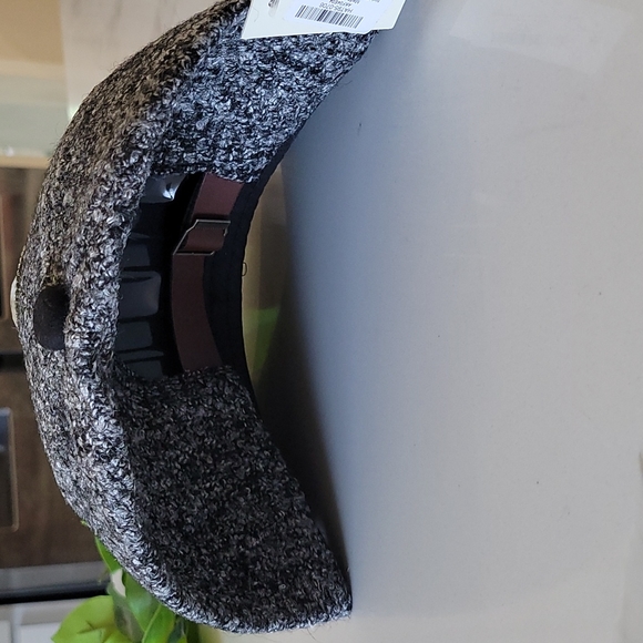 Bling Cross Baseball Cap - Picture 4 of 6